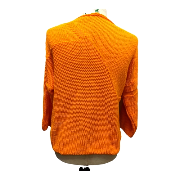 Cotton sweaters From Italian brand Benetton - Picture 4 of 8